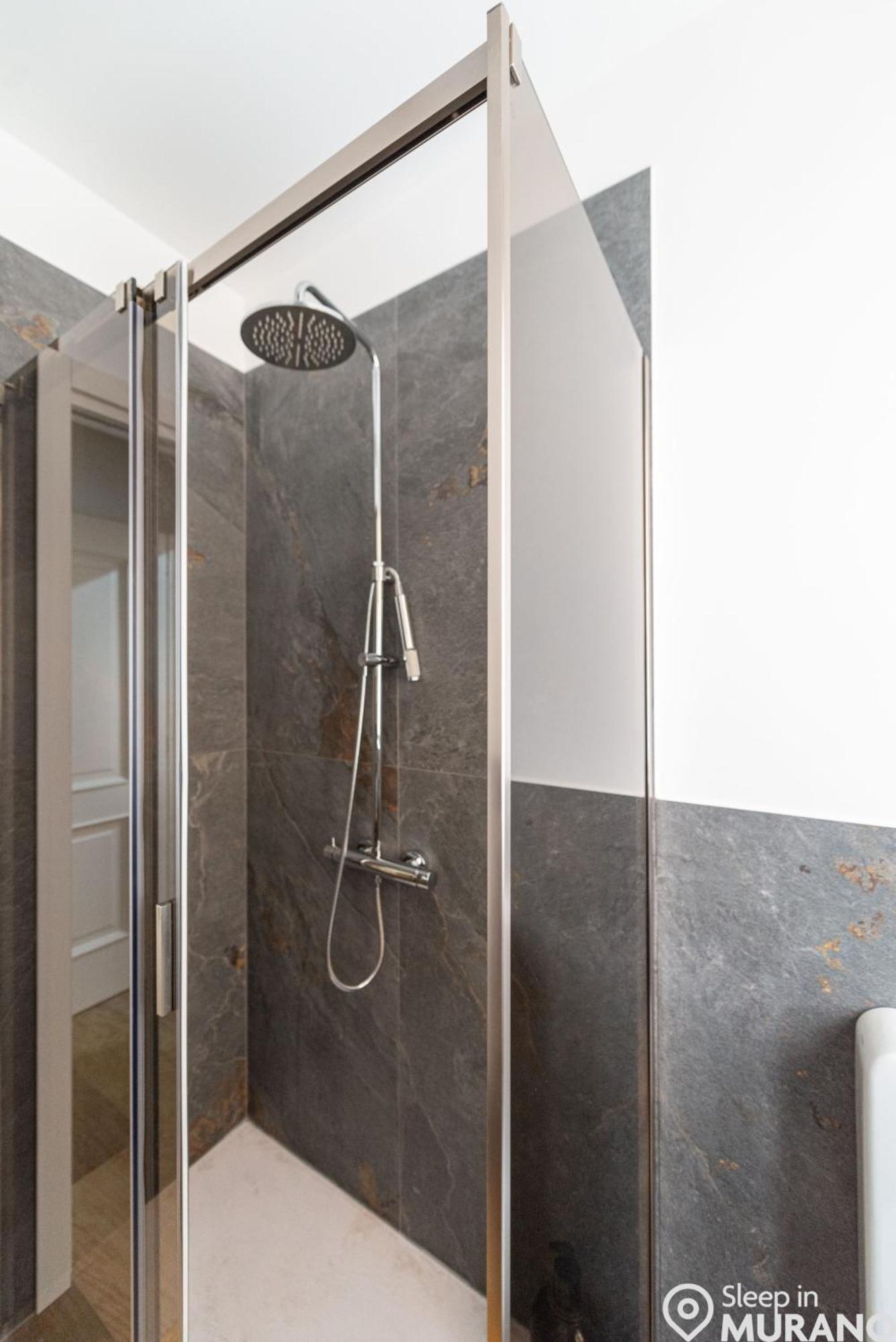 Place - Mistro - 2 Bedrooms *
