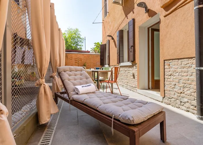 Murano Place - Mistro House