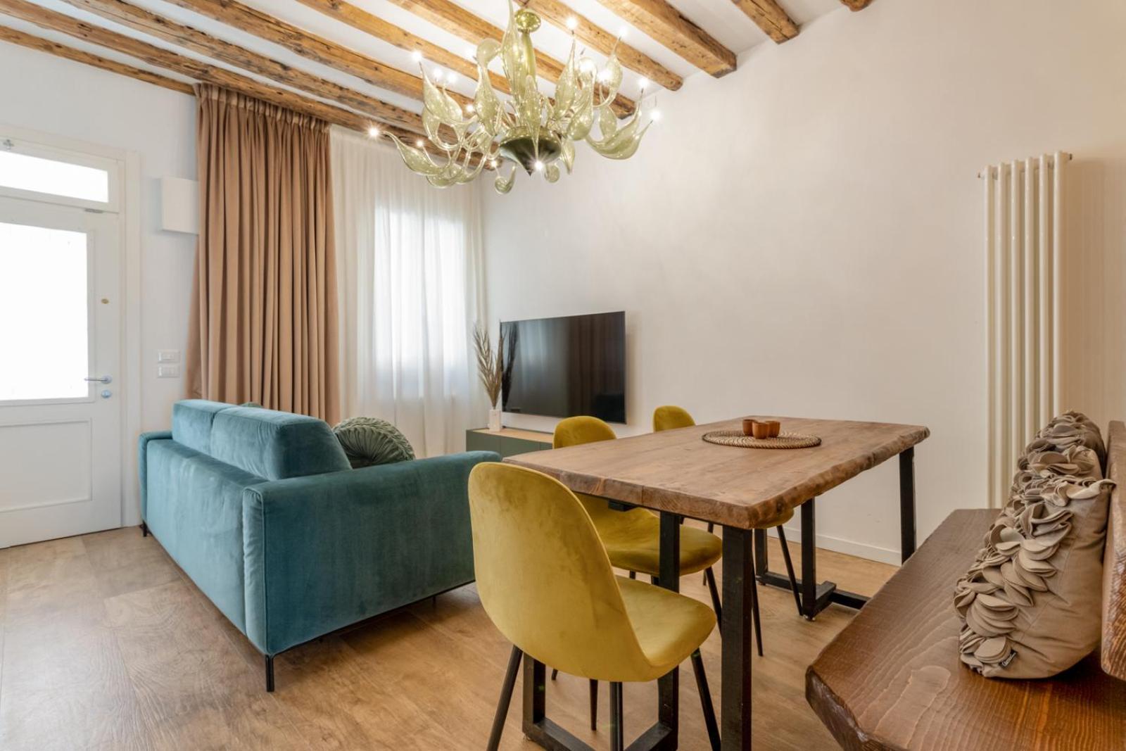 Place - Mistro - 2 Bedrooms * Murano